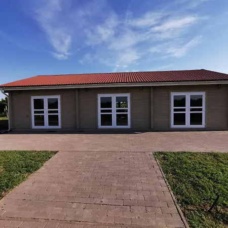 Menyecskehaz Panzio Maison d'hôtes